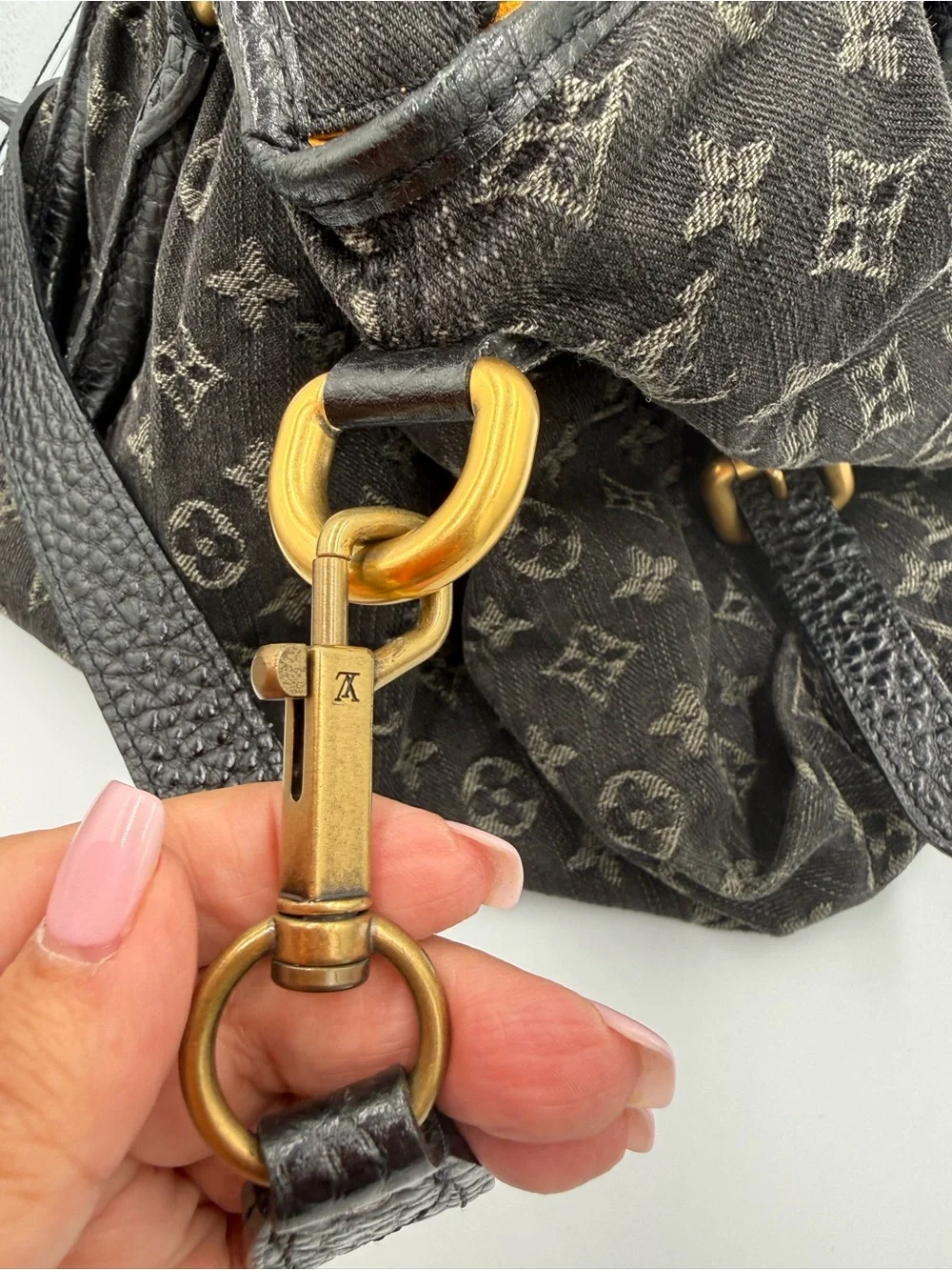 Louis Vuitton Black Monogram Denim Neo Cabby Tote with Detachable CB Strap - Picture 14 of 14